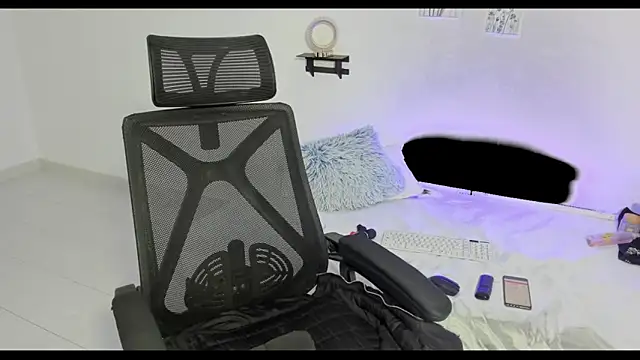 Snapshot of camille_ashar chatting on 01-31-26, 07:56 camille ashar online show from 01-31-26, 07:56