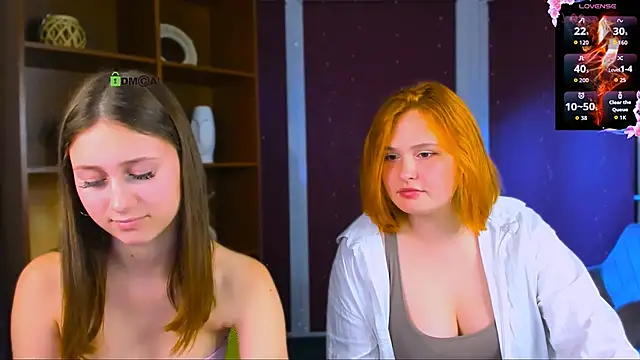 arianaa cat online show from 05-26-26, 06:28