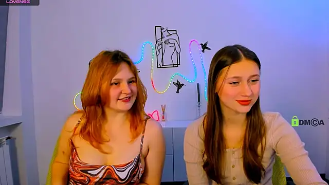 Snapshot of arianaa_cat chatting on 02-28-26, 07:35 arianaa cat online show from 02-28-26, 07:35