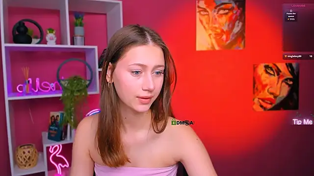 arianaa cat online show from 06-02-26, 06:52