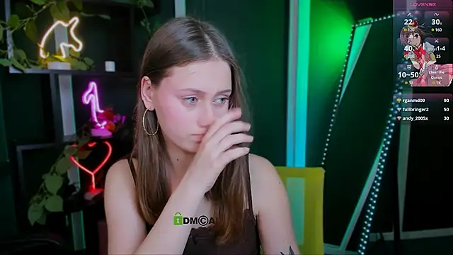 arianaa cat online show from 05-04-26, 09:28