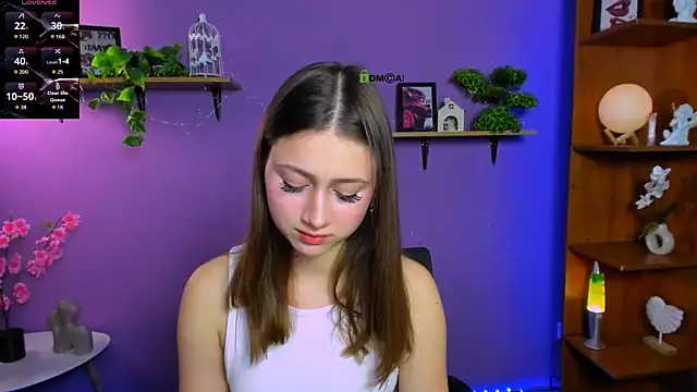 arianaa cat online show from 05-19-26, 06:48