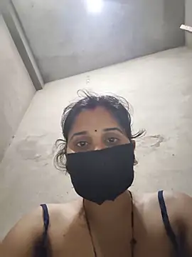 Snapshot of Sexy_khushi19 chatting on 06-16-26, 11:10 Sexy khushi19 online show from 06-16-26, 11:10