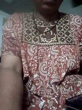 Snapshot of Annuhot143 chatting on 02-19-26, 02:52 Annuhot143 online show from 02-19-26, 02:52