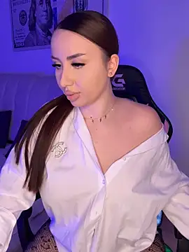 Jessylola1 online show from 02-04-26, 10:49