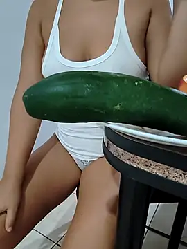 Snapshot of Moradublin chatting on 02-21-26, 09:17 Moradublin online show from 02-21-26, 09:17