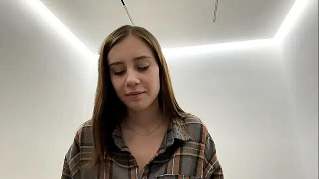 SofiaBlumer online show from 02-10-26, 03:22