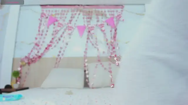 rebecca ponce  online show from 02-13-26, 06:52