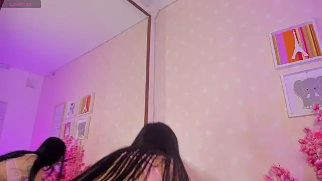 Ashley Blum  online show from 04-15-26, 11:59