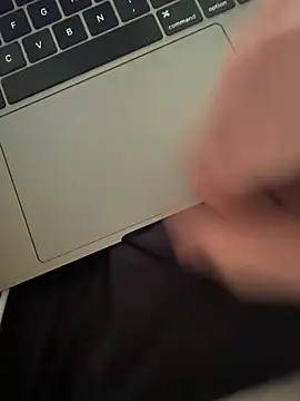 Snapshot of xxlovedick chatting on 03-01-26, 10:15 xxlovedick online show from 03-01-26, 10:15