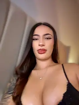 Snapshot of _celeste__moore chatting on 06-01-26, 09:58 celeste moore online show from 06-01-26, 09:58
