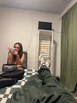 Snapshot of joeandlove chatting on 02-13-26, 12:10 joeandlove online show from 02-13-26, 12:10