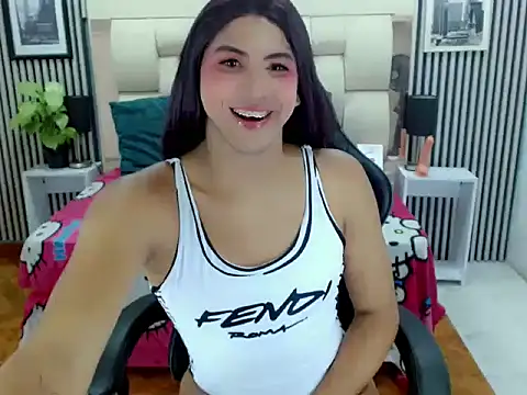 Snapshot of Sophia_Valentina chatting on 02-04-26, 12:55 Sophia Valentina online show from 02-04-26, 12:55