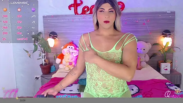 Sophia Valentina online show from 05-28-26, 04:31