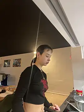 Just-Lilly online show from 04-12-26, 02:53