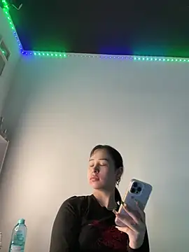 Just-Lilly online show from 04-26-26, 02:14