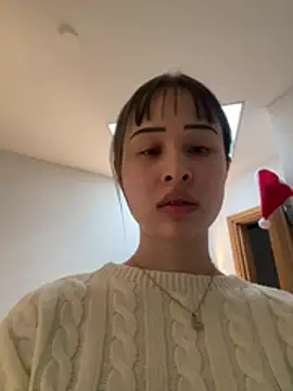 Snapshot of Just-Lilly chatting on 02-24-26, 04:19 Just-Lilly online show from 02-24-26, 04:19