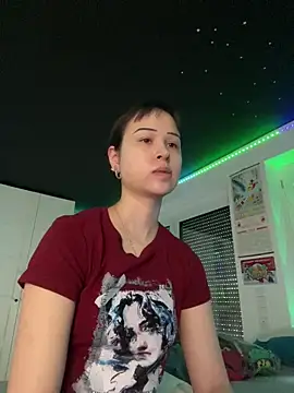 Just-Lilly online show from 04-19-26, 04:41
