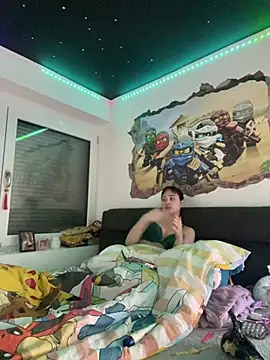 Snapshot of Just-Lilly chatting on 02-20-26, 01:35 Just-Lilly online show from 02-20-26, 01:35