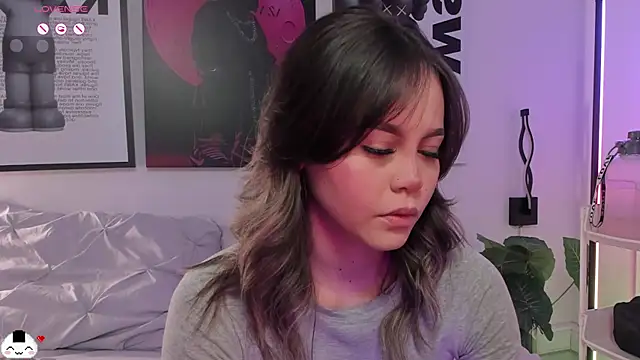 Hey lucy   online show from 04-07-26, 11:12