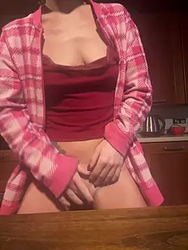 Snapshot of missgirl88 chatting on 02-24-26, 06:14 missgirl88 online show from 02-24-26, 06:14