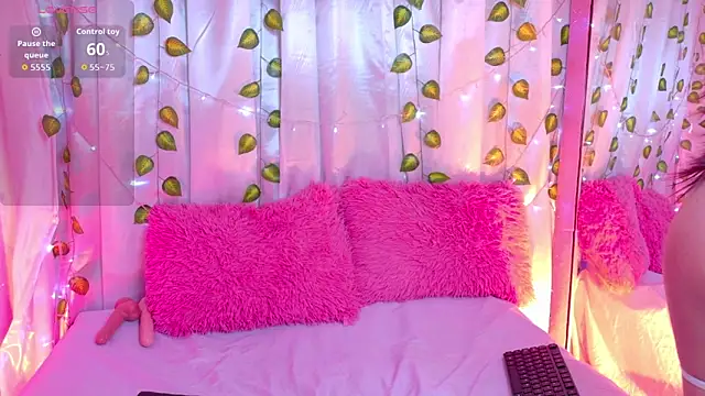 AlannaSmiless online show from 03-28-26, 01:06