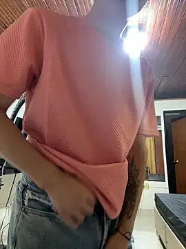 AlexanderCollman2 online show from 04-15-26, 03:01