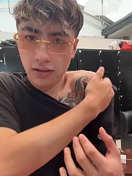 AlexanderCollman2 online show from 04-03-26, 09:43