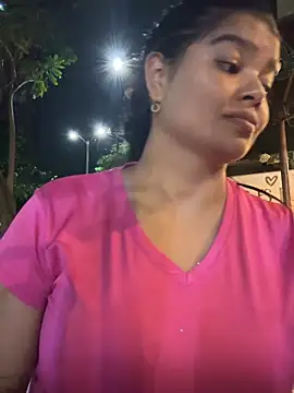 moonhelen online show from 05-22-26, 01:58