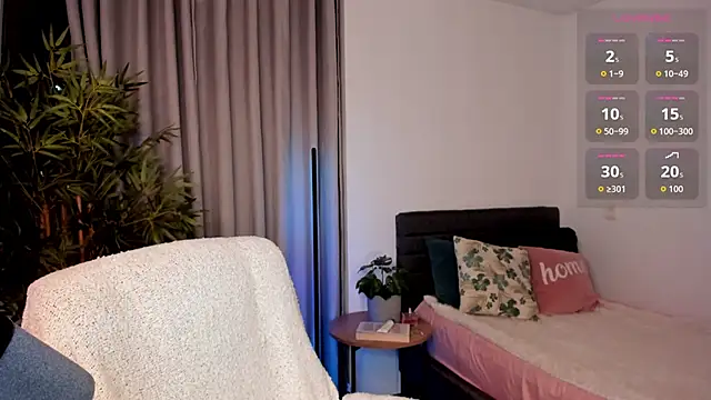 moonhelen online show from 02-16-26, 11:35