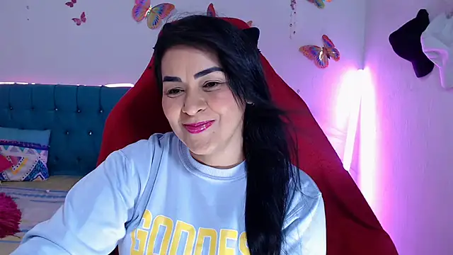 Snapshot of hotsweet-69 chatting on 05-31-26, 06:52 hotsweet-69 online show from 05-31-26, 06:52