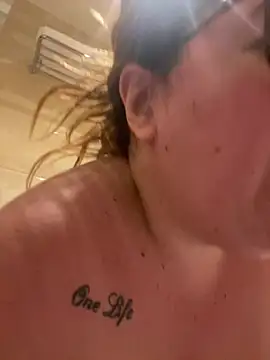 Snapshot of JasmineGlow7 chatting on 02-13-26, 04:07 JasmineGlow7 online show from 02-13-26, 04:07