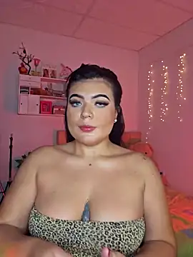 Snapshot of salome1508 chatting on 02-07-26, 08:44 salome1508 online show from 02-07-26, 08:44