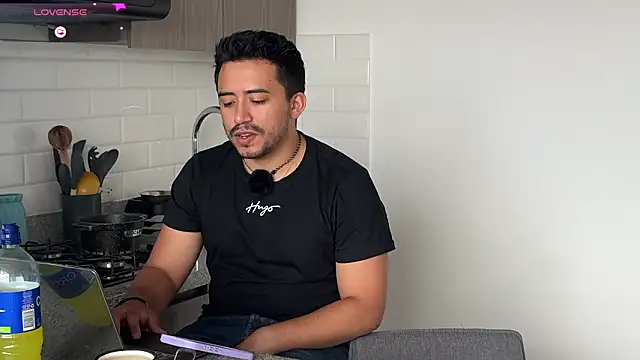 Snapshot of Sofii_n_Diego chatting on 02-20-26, 07:49 Sofii n Diego online show from 02-20-26, 07:49