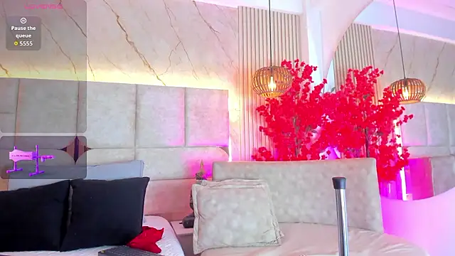 EmmaLovve online show from 02-26-26, 02:33