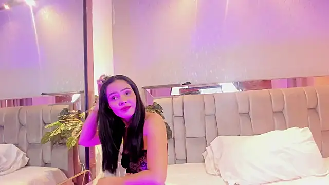 Snapshot of SeleneSantana chatting on 02-20-26, 09:39 SeleneSantana online show from 02-20-26, 09:39