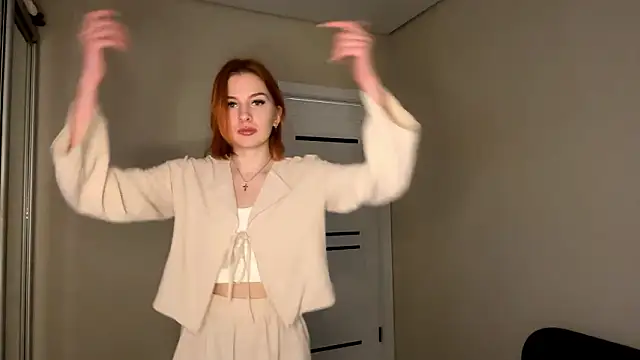 Snapshot of LuxuryRita chatting on 02-15-26, 11:09 LuxuryRita online show from 02-15-26, 11:09