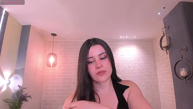 Snapshot of DemiNova chatting on 03-06-26, 10:43 DemiNova online show from 03-06-26, 10:43