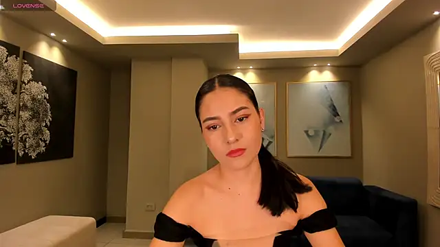 LucieMartin online show from 03-11-26, 07:30