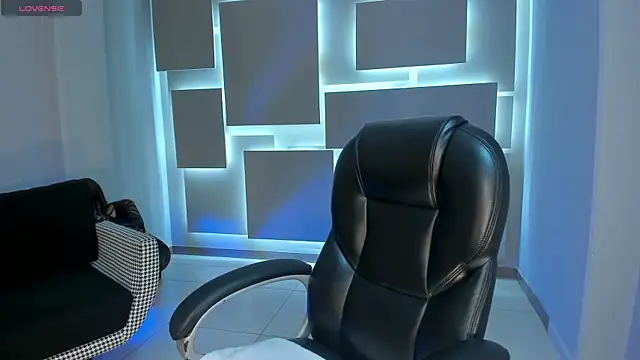 ScarlettRose X online show from 03-05-26, 07:43