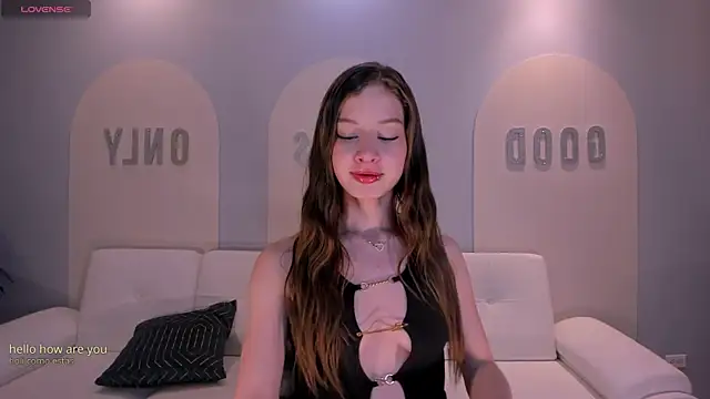IsabellaMorettiX online show from 05-06-26, 04:16