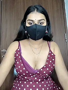 Alix cuti online show from 04-19-26, 06:10