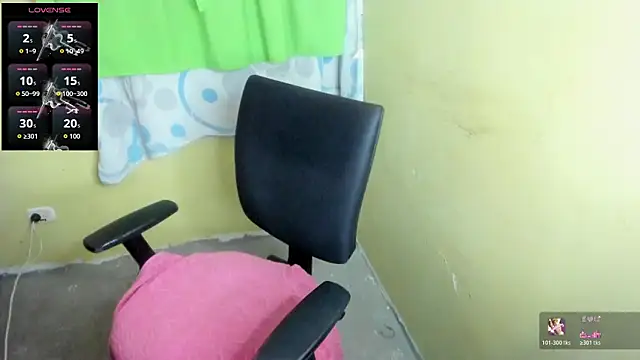 LuciaMiilf online show from 03-12-26, 04:55