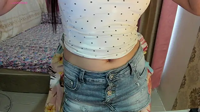 HornyAsianXxX online show from 03-20-26, 10:22