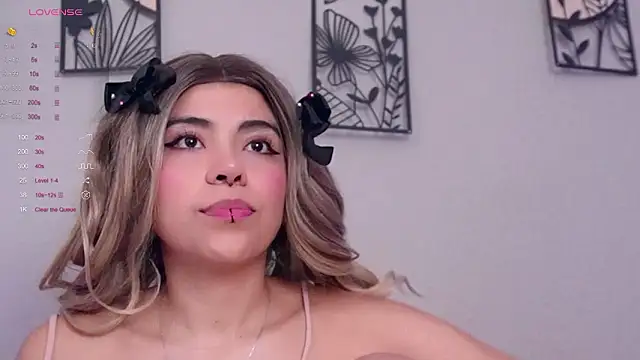 Snapshot of loveegirll1 chatting on 02-08-26, 03:15 loveegirll1 online show from 02-08-26, 03:15