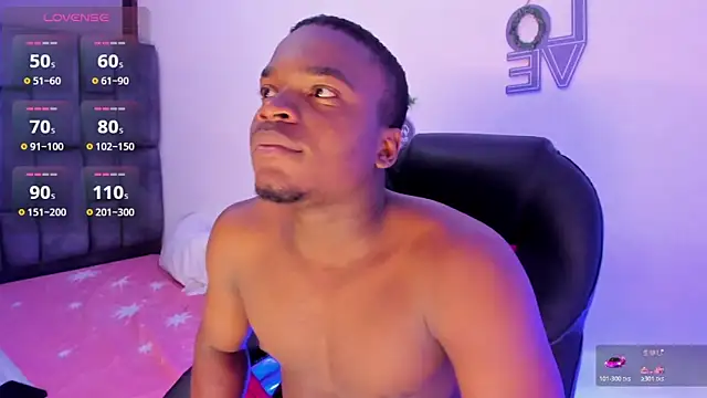 Snapshot of Ben_Castro_ chatting on 02-07-26, 04:20 Ben Castro online show from 02-07-26, 04:20