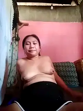 Snapshot of hot_pilipina25xxx chatting on 05-25-26, 04:45 hot pilipina25xxx online show from 05-25-26, 04:45