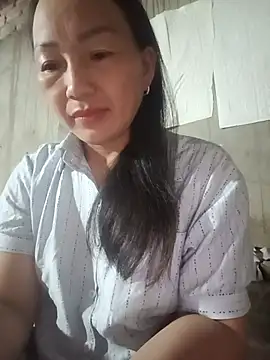 Snapshot of baby_112233 chatting on 06-11-26, 12:32 baby 112233 online show from 06-11-26, 12:32