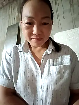 Snapshot of baby_112233 chatting on 06-26-26, 11:21 baby 112233 online show from 06-26-26, 11:21