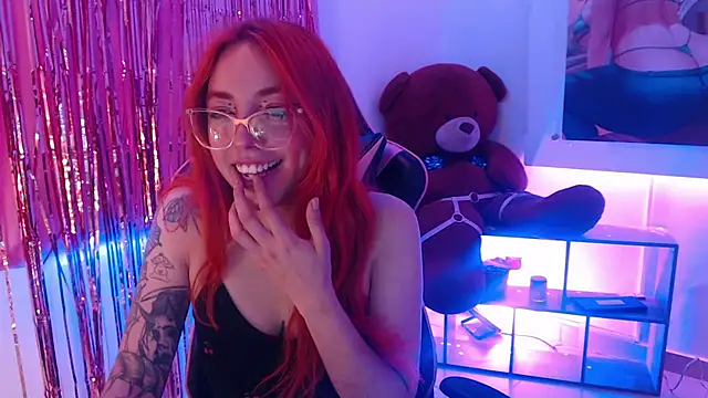 mere in redd online show from 04-15-26, 02:54